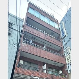 谷町四丁目駅より徒歩5分 6階 築45年の賃貸物件
