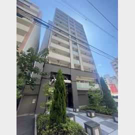 阿波座駅より徒歩5分 11階 築12年の賃貸物件