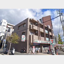 Ｖｉｌｌａｏｖｅｓｔ 2階 築12年6ヶ月の賃貸物件