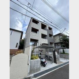 新神戸駅より徒歩4分 2階 築2年の賃貸物件