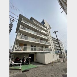 元町駅より徒歩12分 3階 築52年4ヶ月の賃貸物件