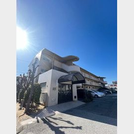 メゾンアムール 3階 築36年5ヶ月の賃貸物件