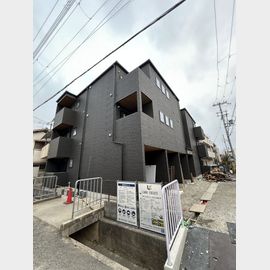立花駅より徒歩9分 新築 3階建の賃貸物件
