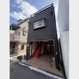 谷町六丁目駅より徒歩2分 3階 築37年の賃貸物件