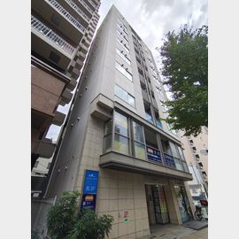 三ノ宮駅より徒歩2分 6階 築19年の賃貸物件