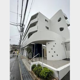 灘駅より徒歩10分 3階 築7年8ヶ月の賃貸物件