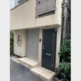 元町駅より徒歩5分 築43年5ヶ月 3階建の賃貸物件