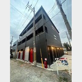 千船駅より徒歩9分 築7年3ヶ月 3階建の賃貸物件