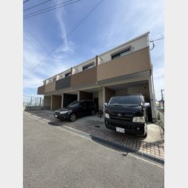 上沢駅より徒歩10分 築8年9ヶ月 2階建の賃貸物件