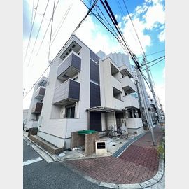 塚口駅より徒歩7分 築12年3ヶ月 3階建の賃貸物件