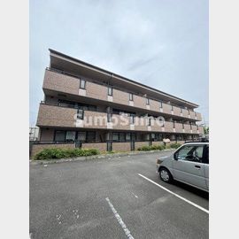 コンフォール 3階 築27年2ヶ月の賃貸物件