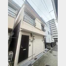 三ノ宮駅より徒歩13分 築52年1ヶ月 2階建の賃貸物件