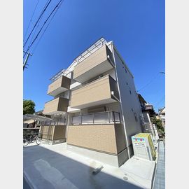 ヒカリロード 2階 築5年4ヶ月の賃貸物件