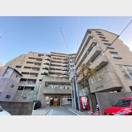 六本松駅より徒歩1分 11階 築32年2ヶ月の賃貸物件