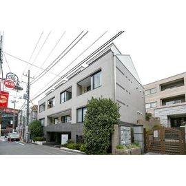 自由が丘駅より徒歩5分 3階 築33年6ヶ月の賃貸物件