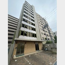 神戸駅より徒歩7分 3階 築28年の賃貸物件