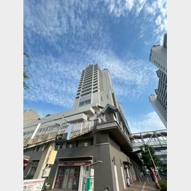 西宮北口駅より徒歩1分 9階 築25年2ヶ月の賃貸物件