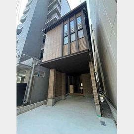 南森町駅より徒歩5分 築1年5ヶ月 2階建の賃貸物件