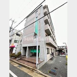 クリスタルプラザ 3階 築27年3ヶ月の賃貸物件
