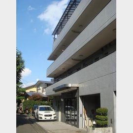 駒沢大学駅より徒歩8分 2階 築32年5ヶ月の賃貸物件
