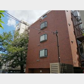 南新宿駅より徒歩2分 4階 築40年11ヶ月の賃貸物件