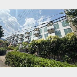 サンヒルズ芦屋1 3階 築40年の賃貸物件