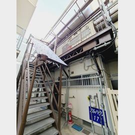 阪神本線西宮駅より徒歩5分 1階 築53年10ヶ月の賃貸物件