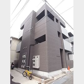 三ノ宮駅より徒歩14分 築8年9ヶ月 3階建の賃貸物件