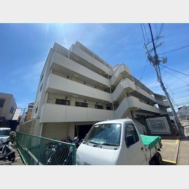 大倉山駅より徒歩12分 4階 築41年8ヶ月の賃貸物件