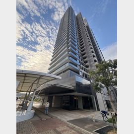 鷹取駅より徒歩3分 27階 築17年10ヶ月の賃貸物件