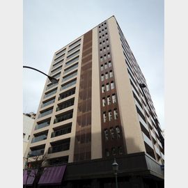 元町駅より徒歩7分 2階 築13年6ヶ月の賃貸物件