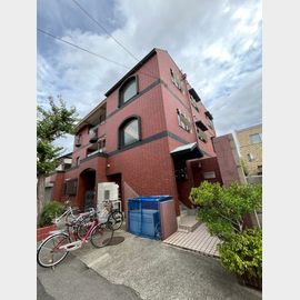 ユーミンフラッツ 3階 築38年4ヶ月の賃貸物件