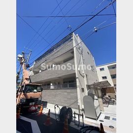 出屋敷駅より徒歩7分 築4年5ヶ月 3階建の賃貸物件