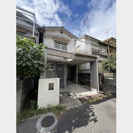 丸山駅より徒歩19分 築53年3ヶ月 2階建の賃貸物件