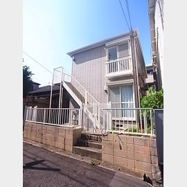大倉山駅より徒歩18分 1階 築30年4ヶ月の賃貸物件