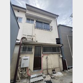 大倉山駅より徒歩10分 1階 築54年3ヶ月の賃貸物件