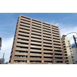 中目黒駅より徒歩11分 築24年11ヶ月 14階建の賃貸物件