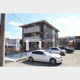 吉塚駅より徒歩13分 1階 築8年8ヶ月の賃貸物件