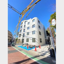 都立大学駅より徒歩7分 1階 築4年2ヶ月の賃貸物件