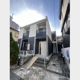 青木駅より徒歩10分 2階 築12年11ヶ月の賃貸物件