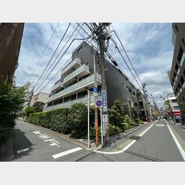 Ｊ．リヴェール学芸大学 地下1階 築18年9ヶ月の賃貸物件