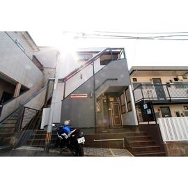 唐人町駅より徒歩7分 2階 築28年の賃貸物件