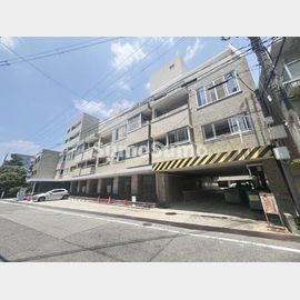 住吉駅より徒歩3分 1階 築56年10ヶ月の賃貸物件