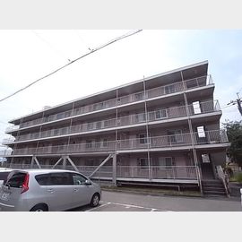 武庫之荘駅より徒歩25分 3階 築64年の賃貸物件
