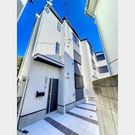 駒沢大学駅より徒歩9分 1階 築1年9ヶ月の賃貸物件