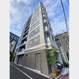 渡辺通駅より徒歩3分 7階 築6年10ヶ月の賃貸物件
