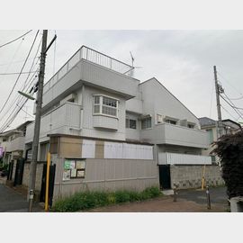 駒沢大学駅より徒歩11分 1階 築36年の賃貸物件