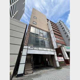 谷四プラザ 3階 築31年9ヶ月の賃貸物件