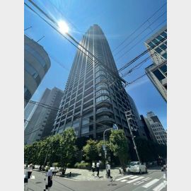 北浜駅より徒歩1分 築17年6ヶ月 54階建の賃貸物件