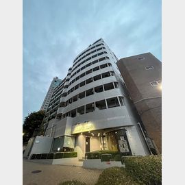 県庁前駅より徒歩4分 8階 築36年7ヶ月の賃貸物件